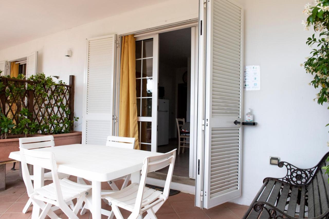 La Palazzina Nel Verde - Goelba Casa Alzi Exterior foto